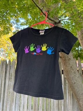 Vintage Black Short Sleeve Tee with Multicolor Handprints